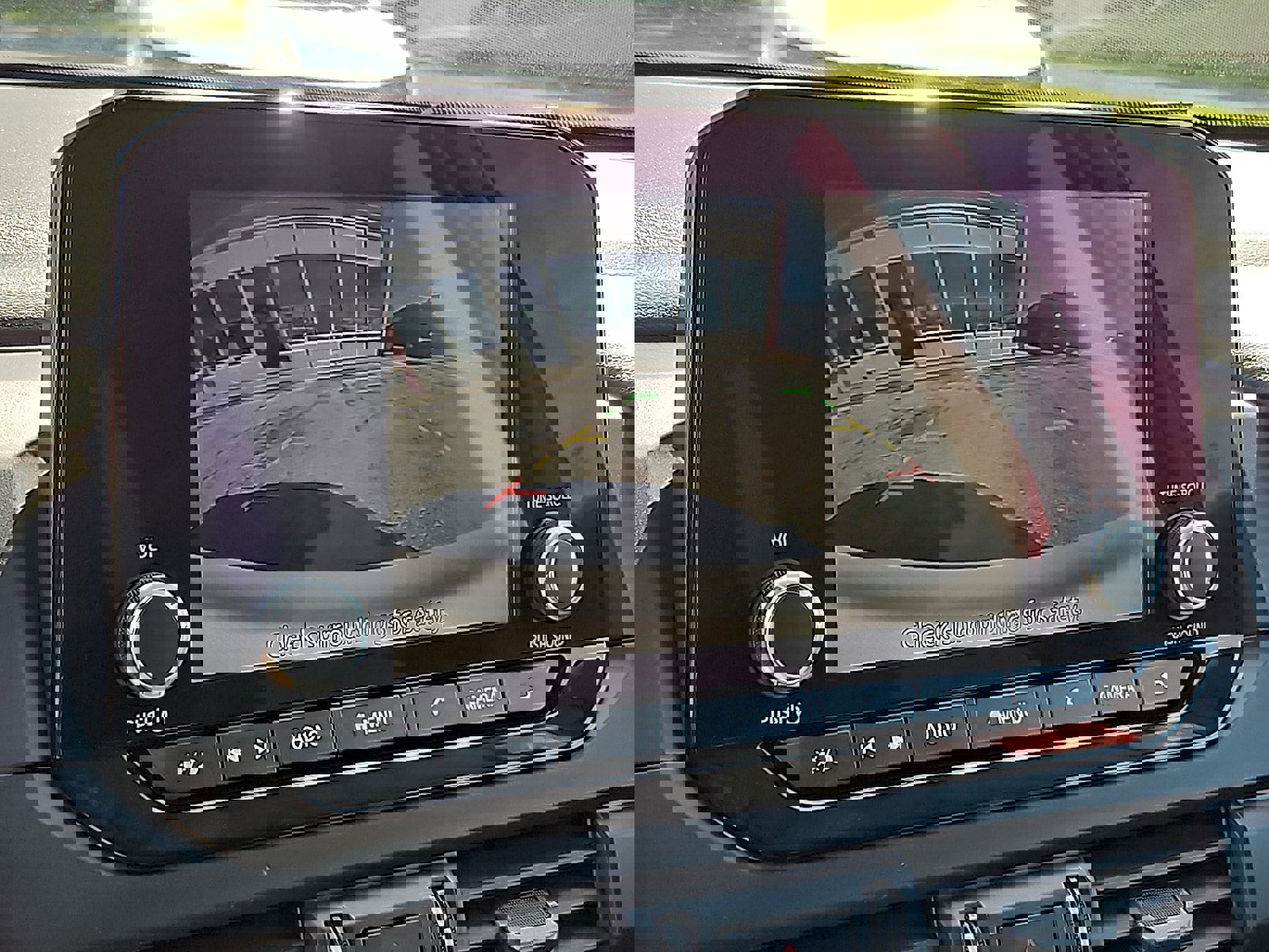 Certified 2024 Nissan Pathfinder S image 17