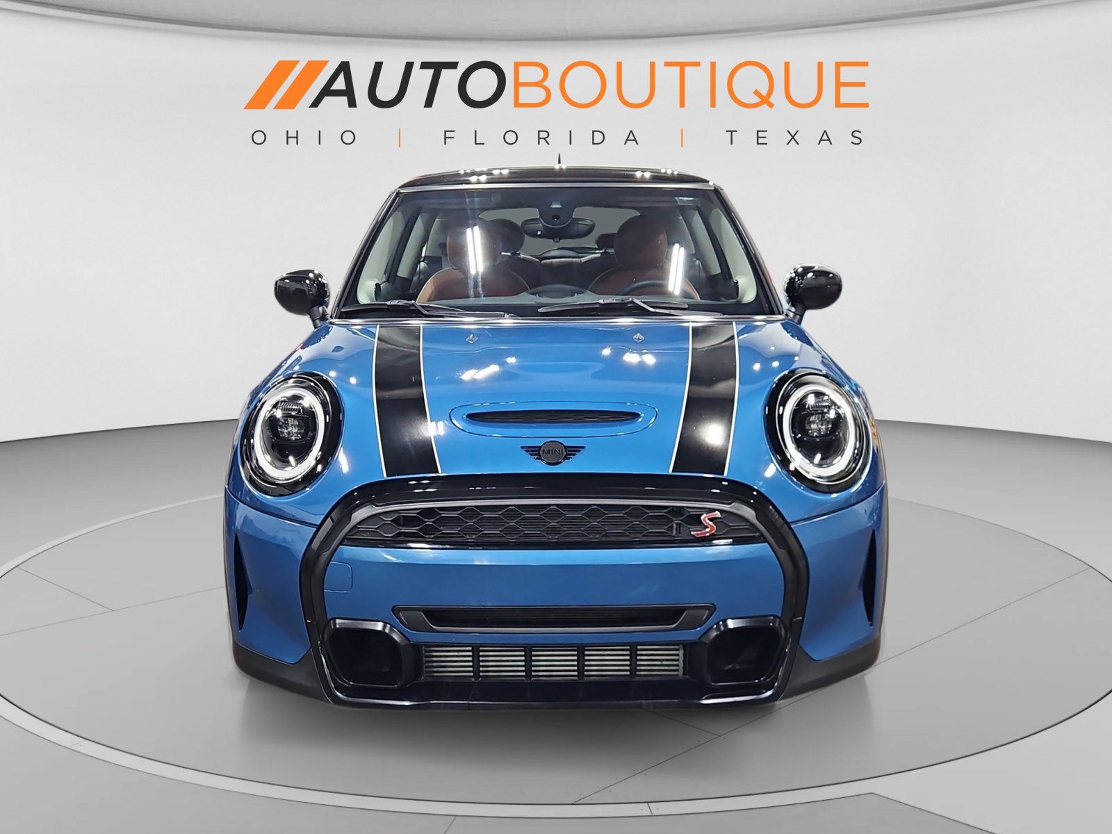 Used 2024 MINI Cooper S w/ Signature Upholstery Package FWD image 11