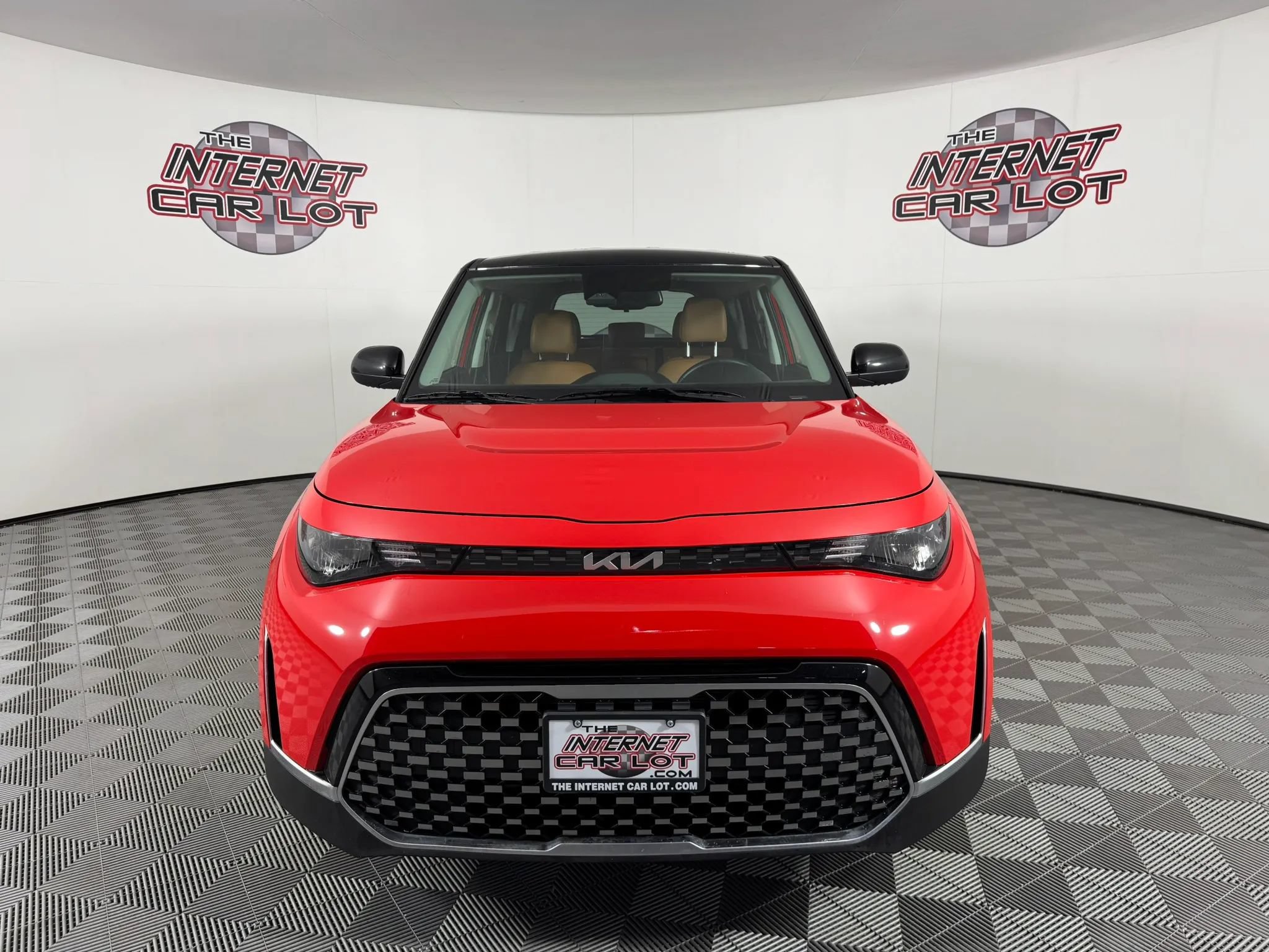 Used 2025 Kia Soul EX FWD image 2