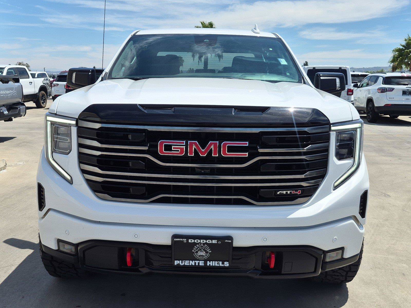 Used 2025 GMC Sierra 1500 AT4 AWD/4WD image 2