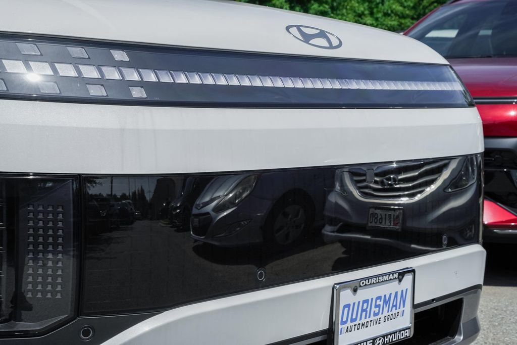 New 2026 Hyundai Ioniq 9 SE image 12