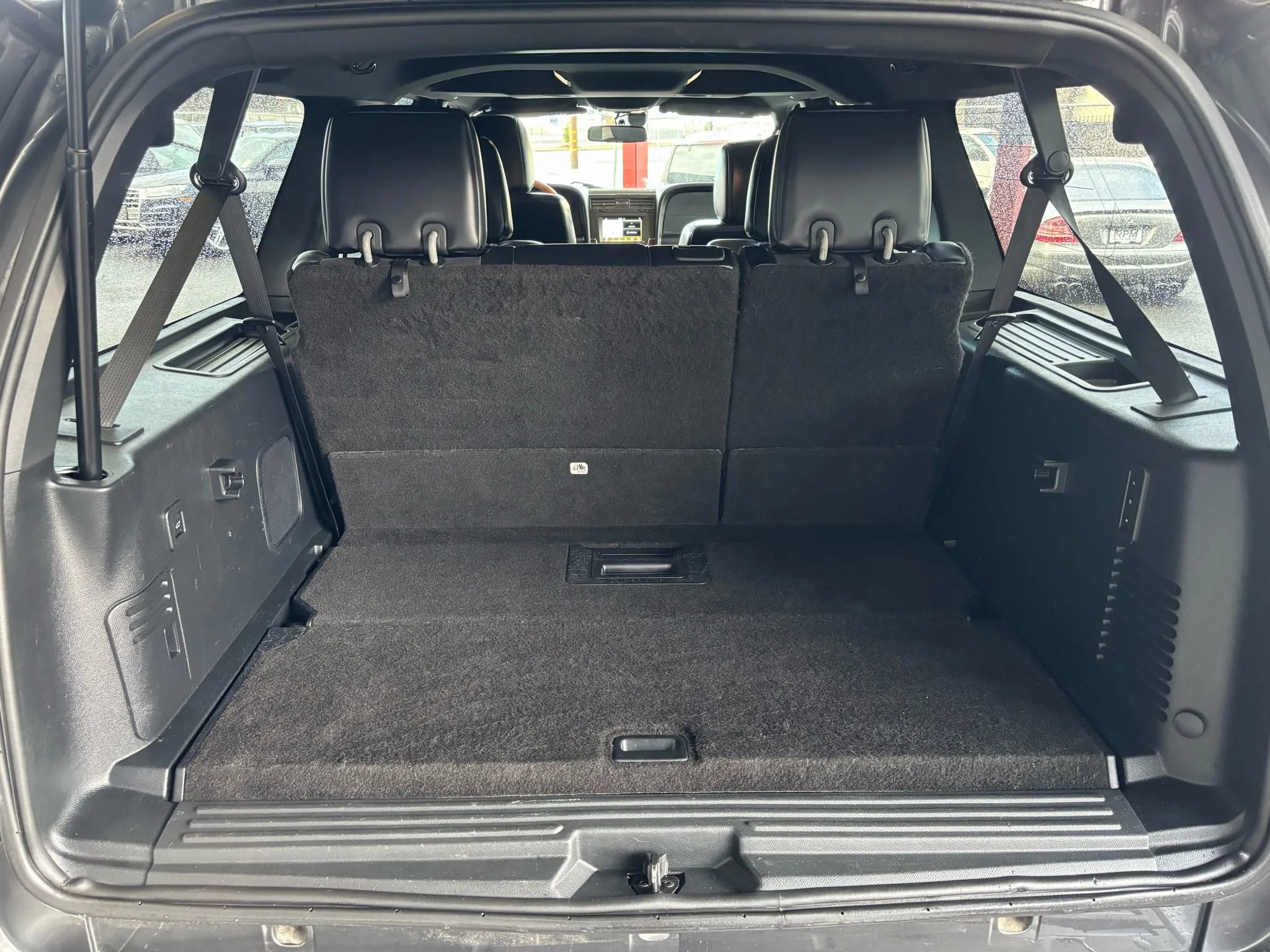 Used 2016 Lincoln Navigator L Select image 22