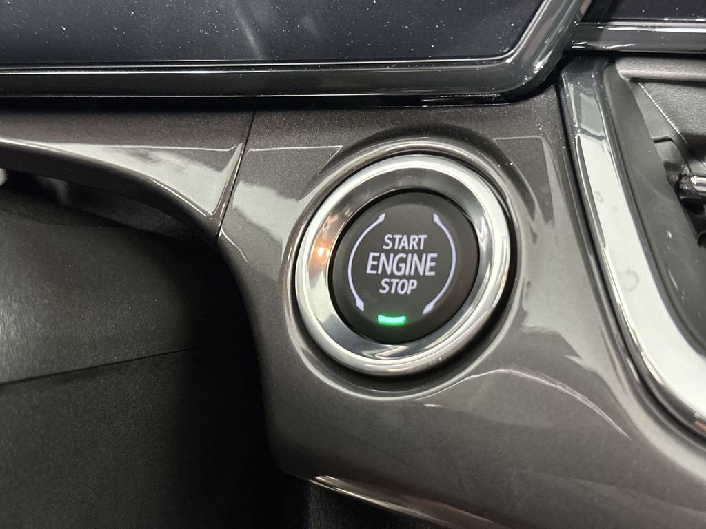 New 2026 Chevrolet Trax ACTIV w/ Sunroof Package FWD image 18