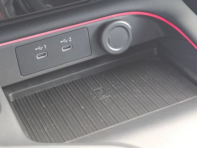New 2026 Nissan Sentra SR w/ SR Premium Package FWD image 36