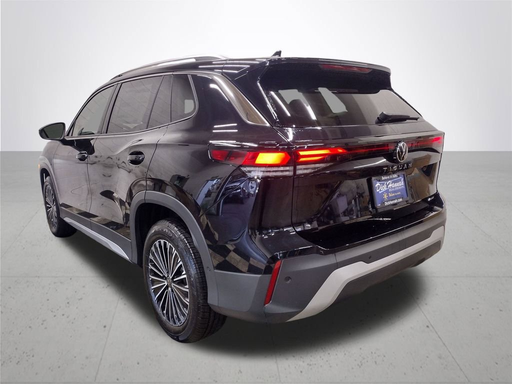 New 2025 Volkswagen Tiguan S image 10