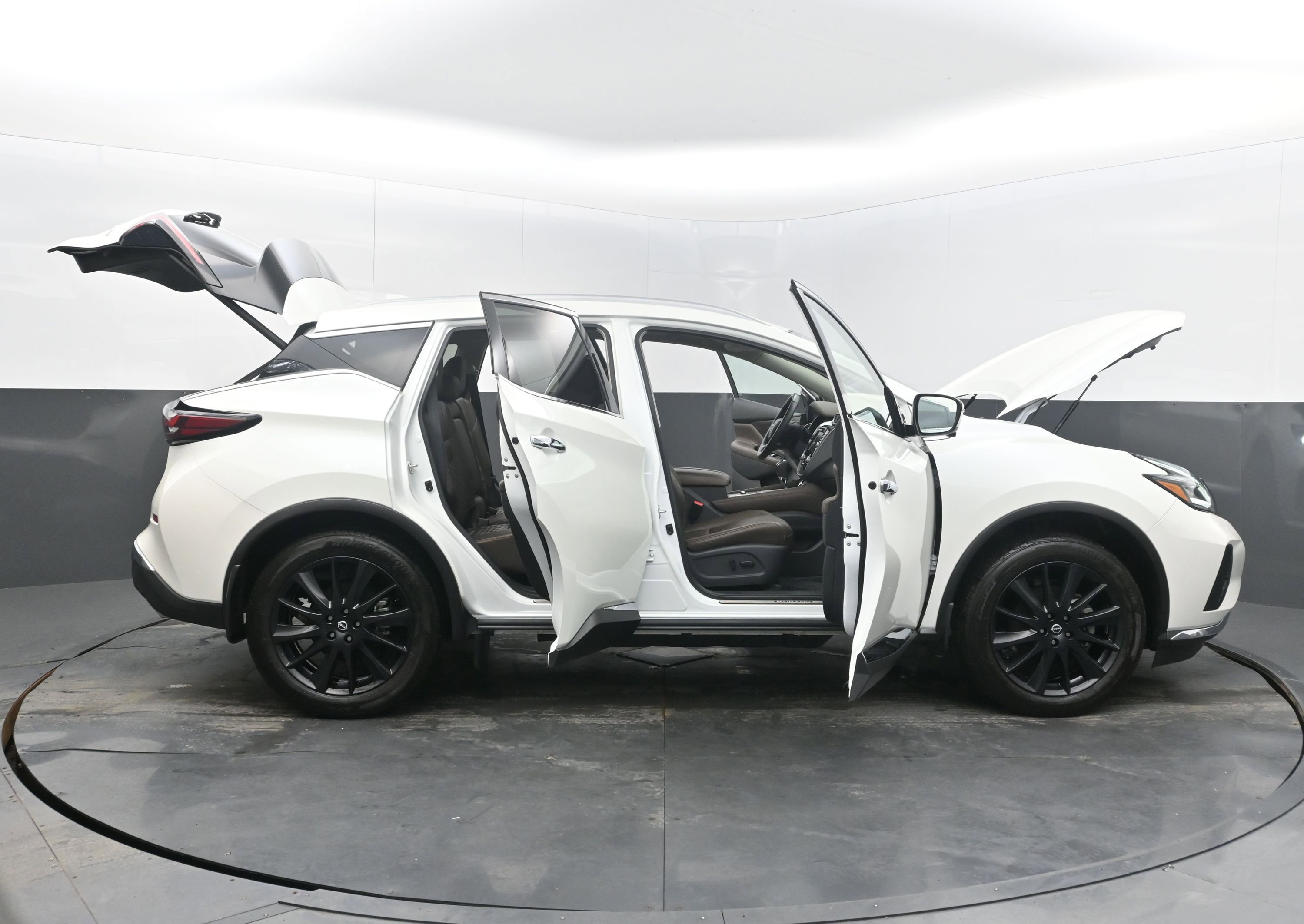 Used 2024 Nissan Murano Platinum w/ Cargo Package image 45