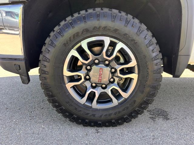 Used 2023 GMC Sierra 3500 SLE image 9