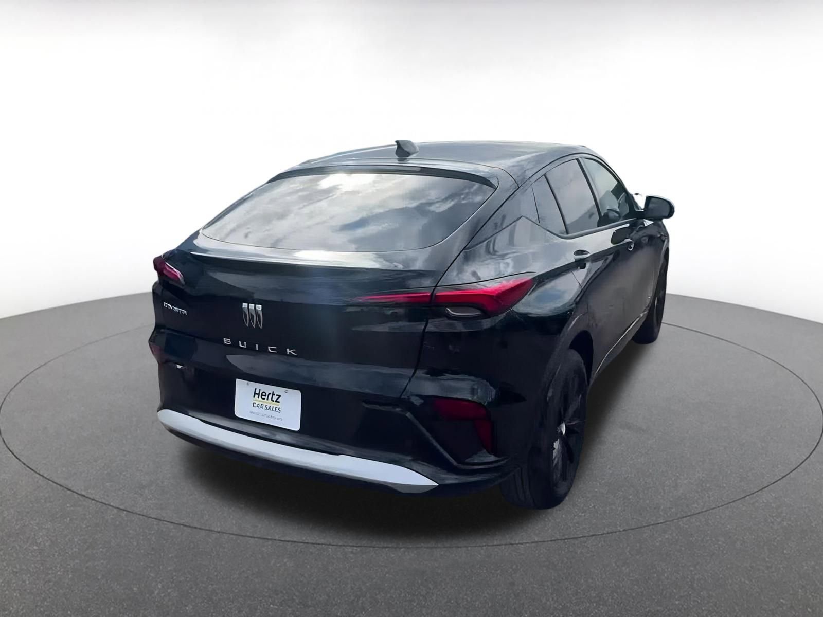 Used 2025 Buick Envista Sport Touring image 14