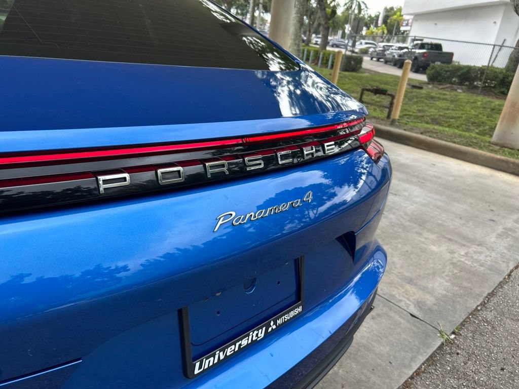 Used 2019 Porsche Panamera 4 AWD/4WD image 19