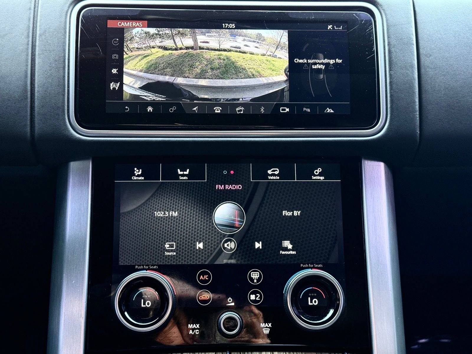 Used 2018 Land Rover Range Rover Supercharged image 30