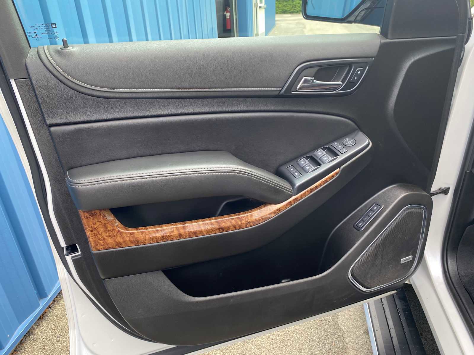 Used 2020 Chevrolet Suburban Premier w/ Premier Plus Edition image 44