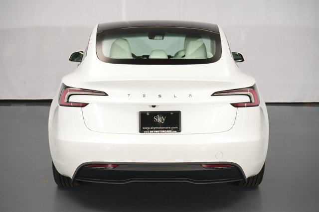 Used 2026 Tesla Model 3 RWD image 13