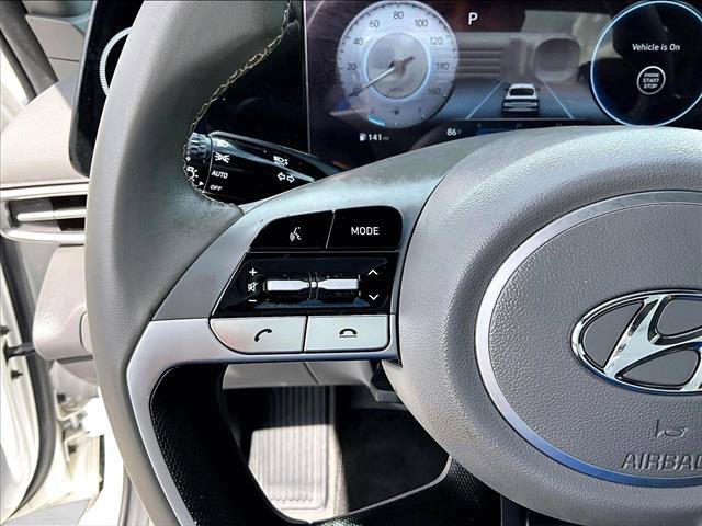 Used 2023 Hyundai Elantra SEL w/ Convenience Package FWD image 20