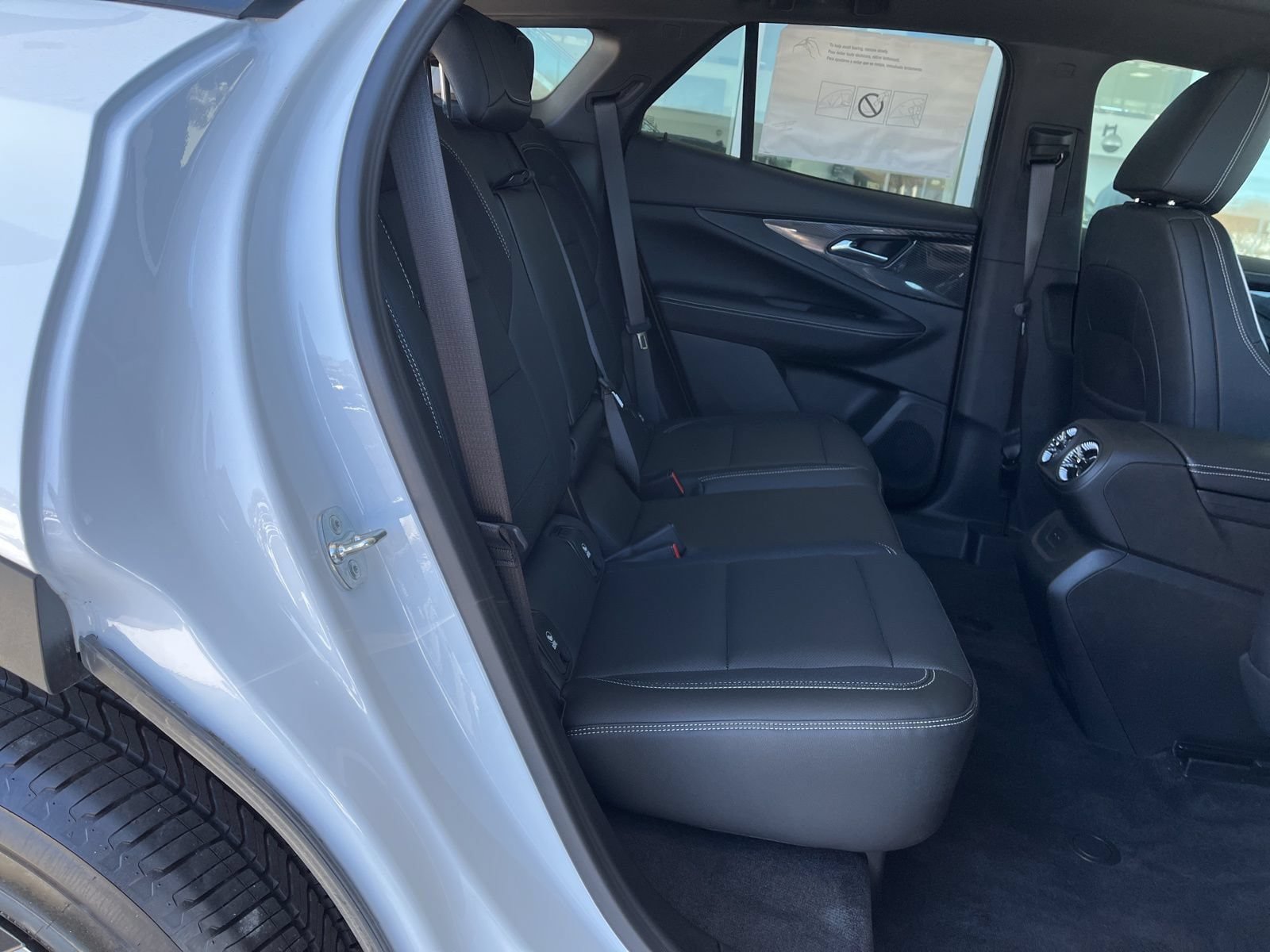 New 2024 Chevrolet Blazer EV LT AWD/4WD image 16