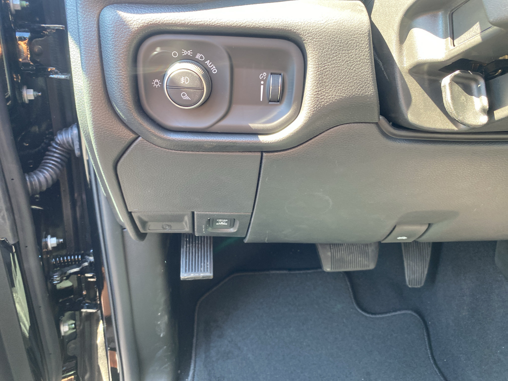 New 2027 RAM 2500 Tradesman AWD/4WD image 22