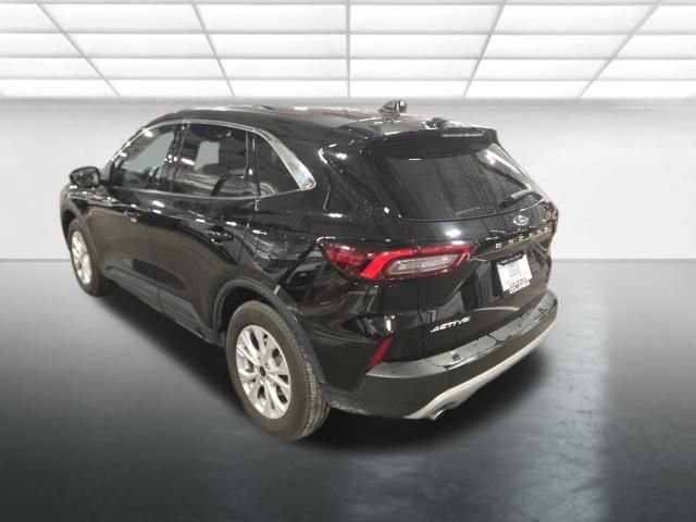 Used 2024 Ford Escape Active w/ Cold Weather Package image 6