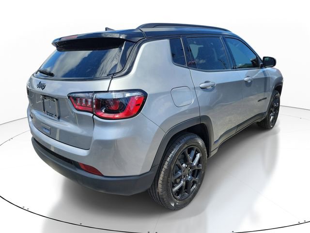 Used 2024 Jeep Compass Latitude w/ Altitude Special Edition video 2