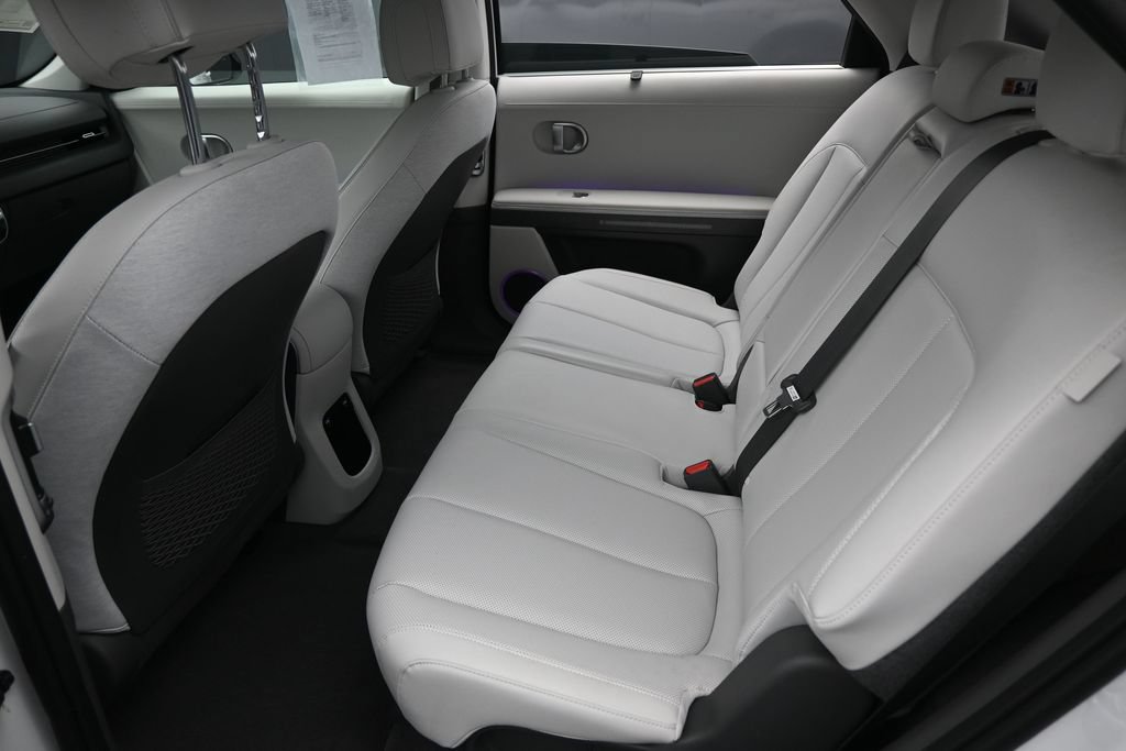 Used 2024 Hyundai Ioniq 5 Limited AWD/4WD image 30