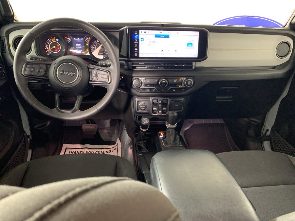 Used 2024 Jeep Wrangler Sport S image 33