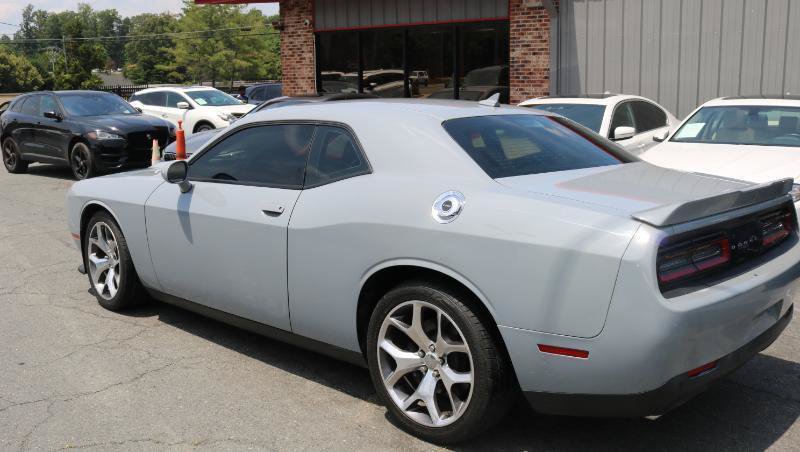 Used 2021 Dodge Challenger R/T w/ Performance Handling Group RWD image 5