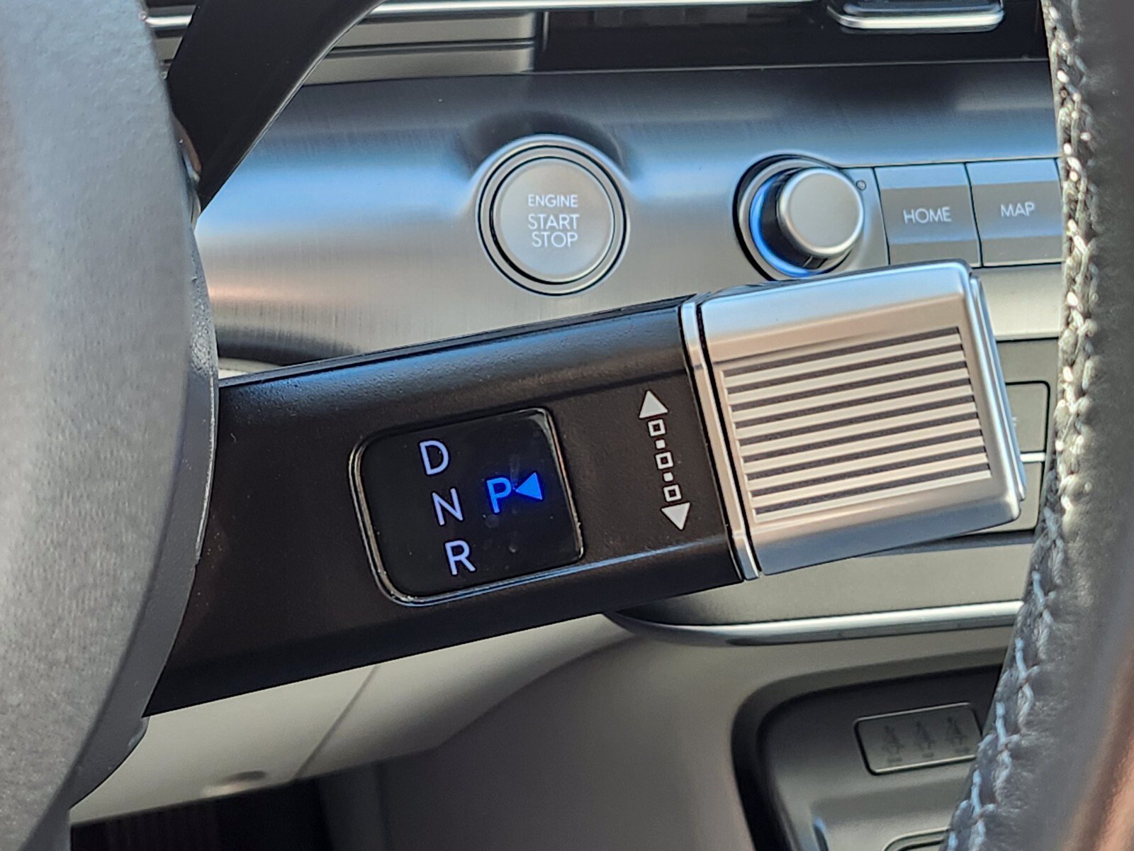 Certified 2024 Hyundai Kona Limited AWD/4WD image 25
