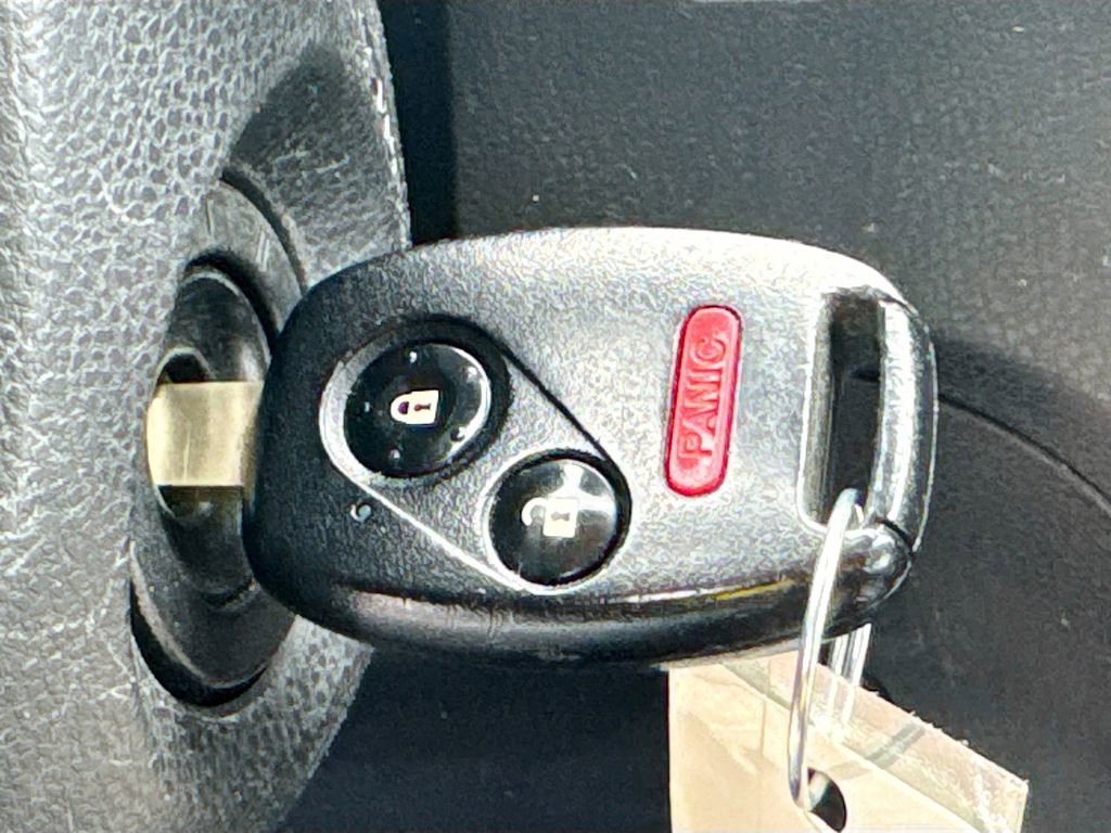 Used 2013 Honda Fit image 17