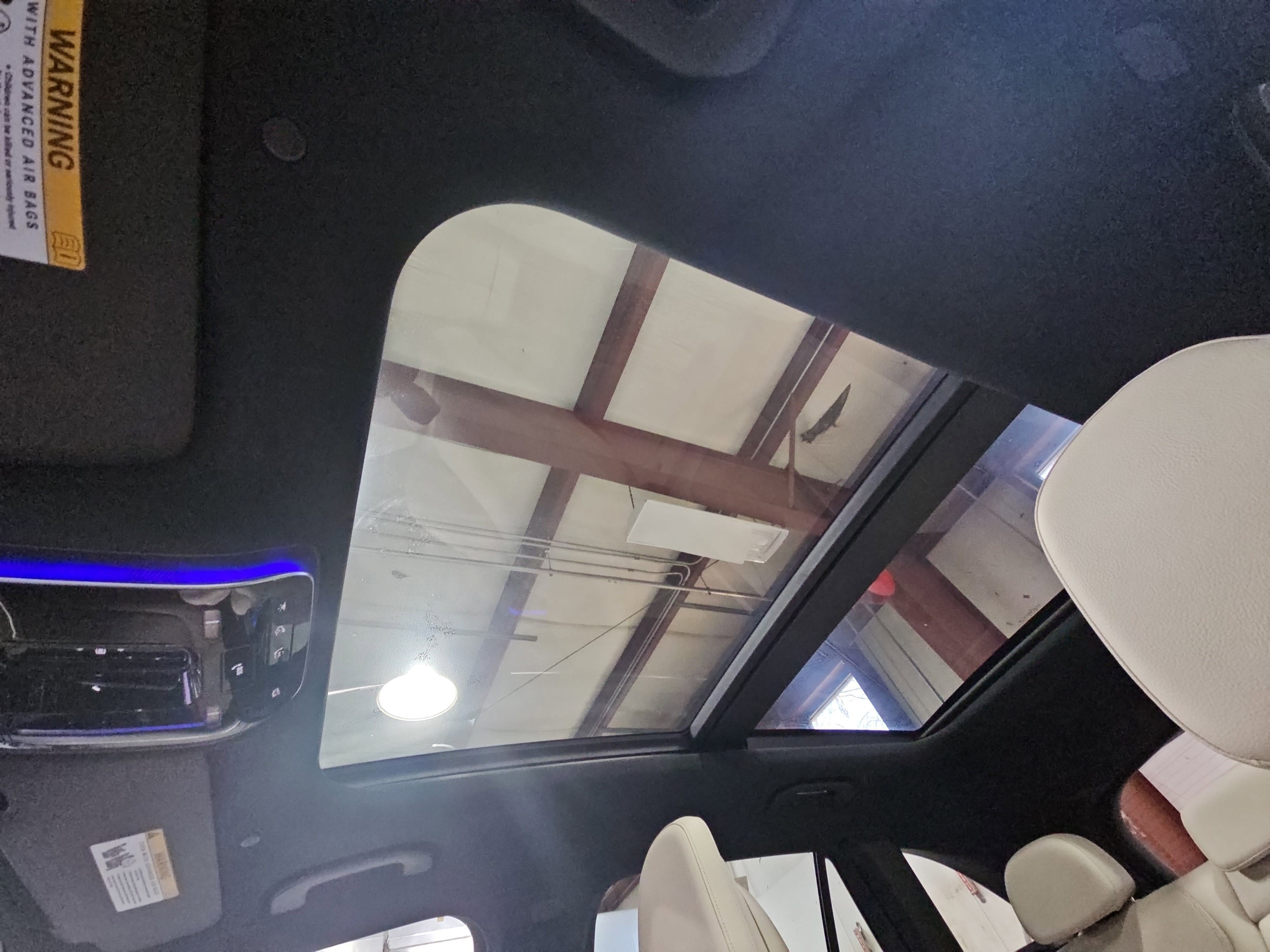 Used 2023 Mercedes-Benz GLC 300 image 32