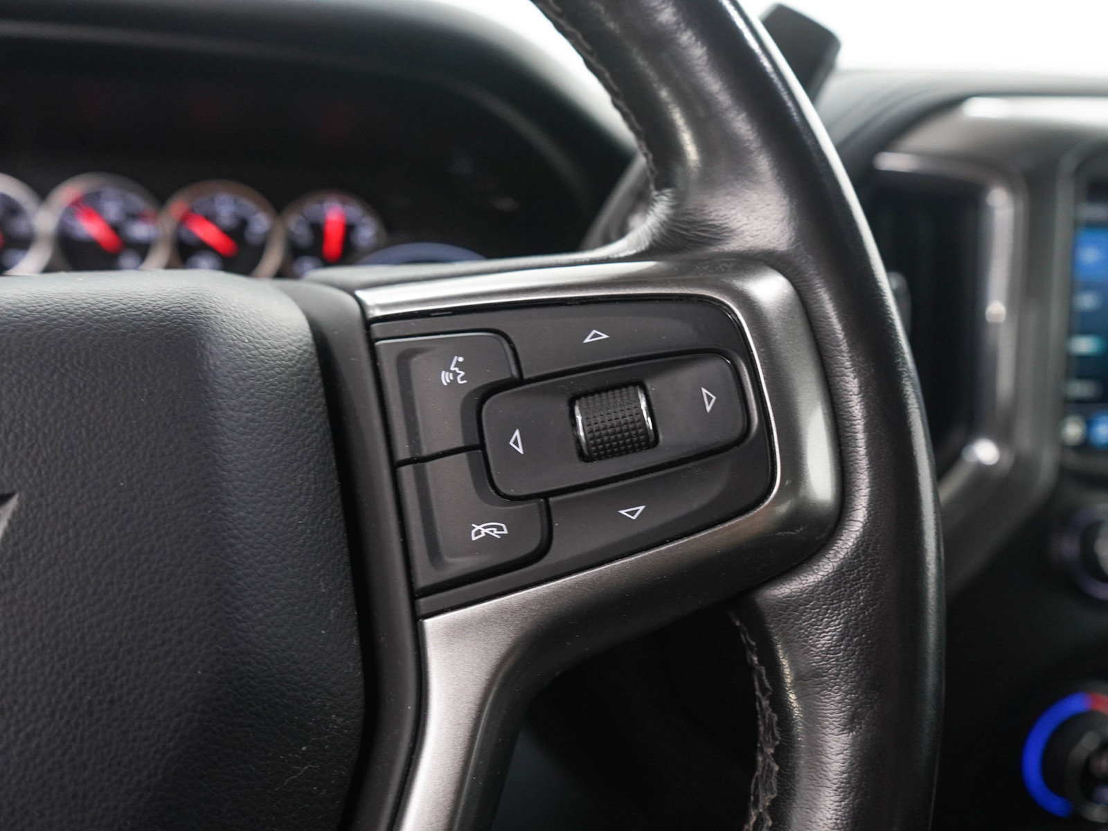 Used 2021 Chevrolet Silverado 1500 RST AWD/4WD image 26