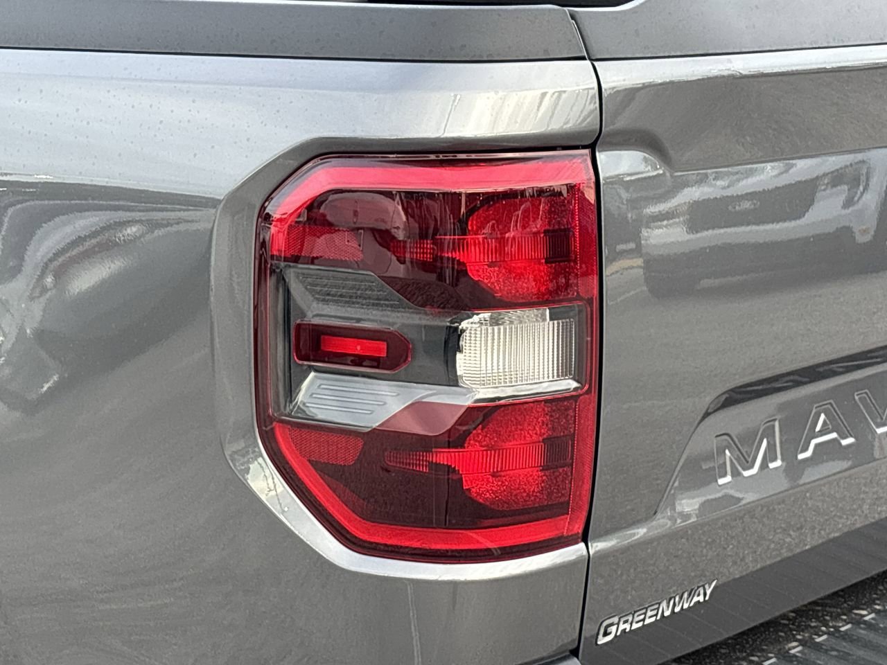 New 2025 Ford Maverick XLT w/ XLT Luxury Package AWD/4WD image 10