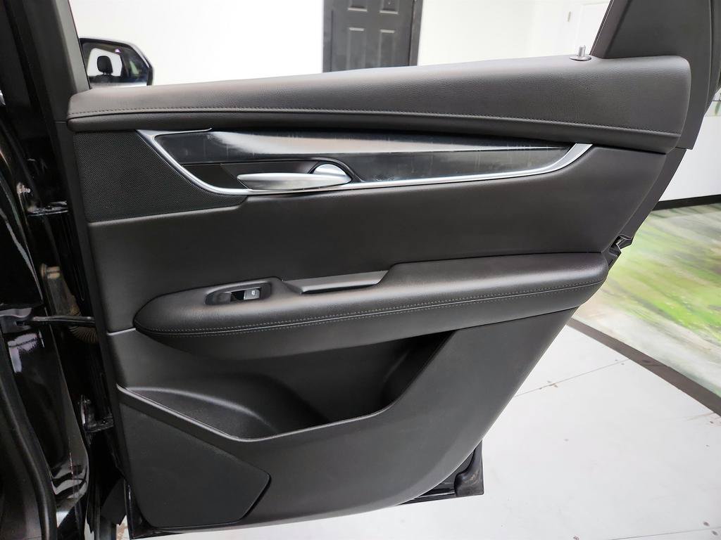 Used 2019 Cadillac XT5 Luxury FWD image 31