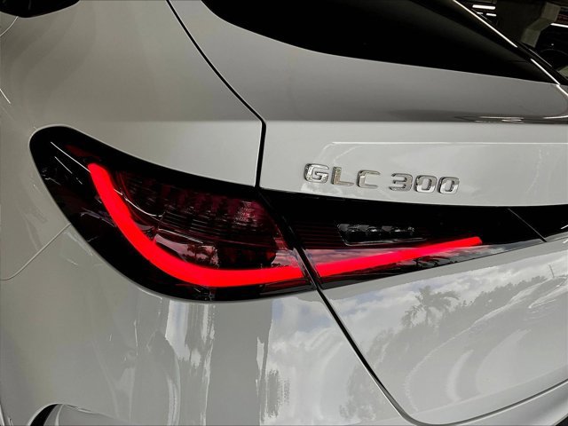 New 2026 Mercedes-Benz GLC 300 4MATIC image 27