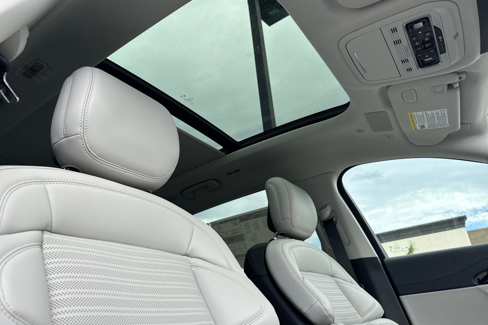 New 2026 Lincoln Nautilus Reserve image 14