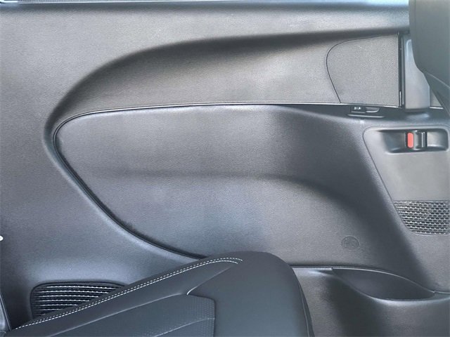 New 2025 Chrysler Pacifica Select image 24