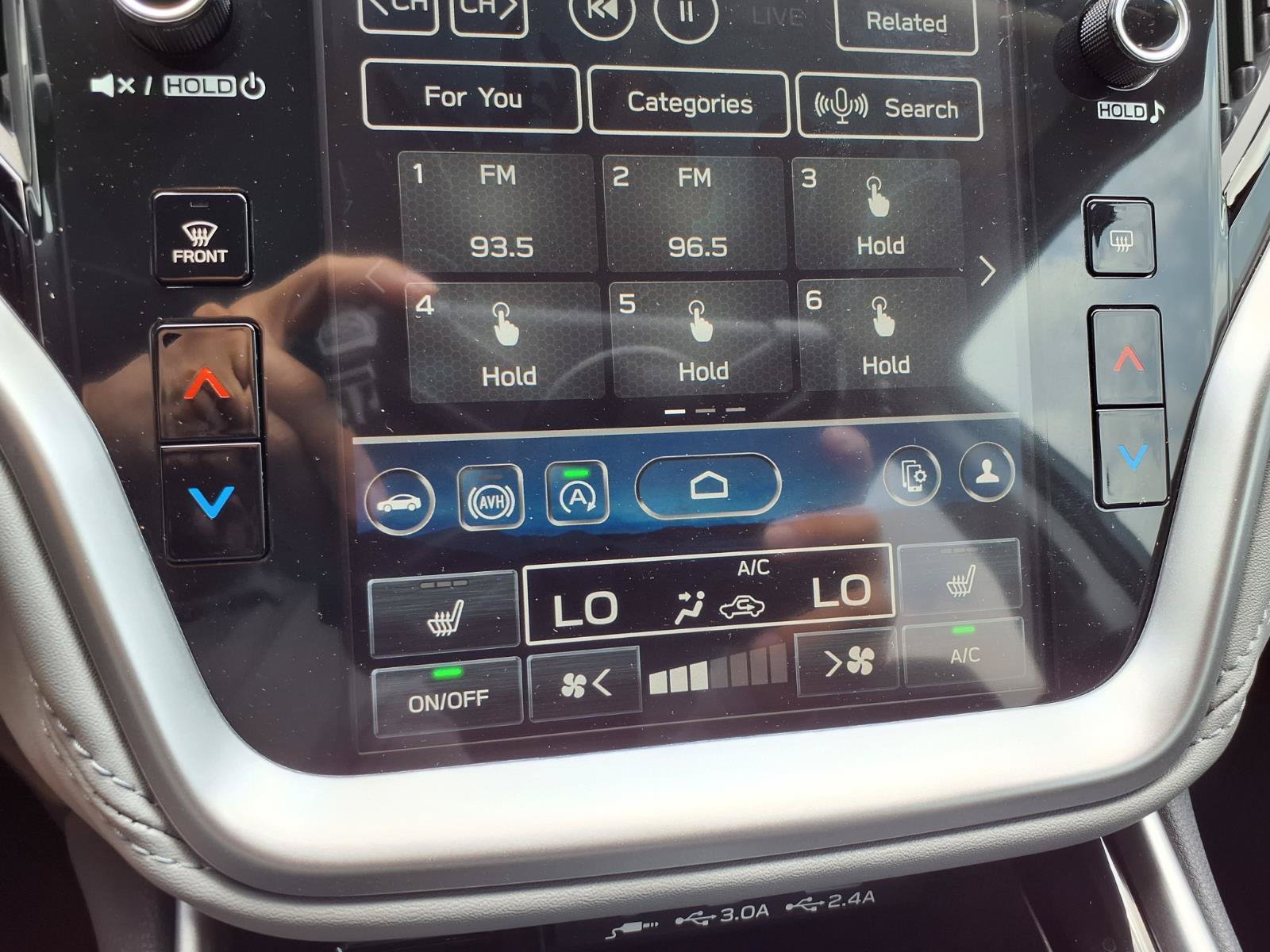 Certified 2025 Subaru Outback Limited AWD/4WD image 8