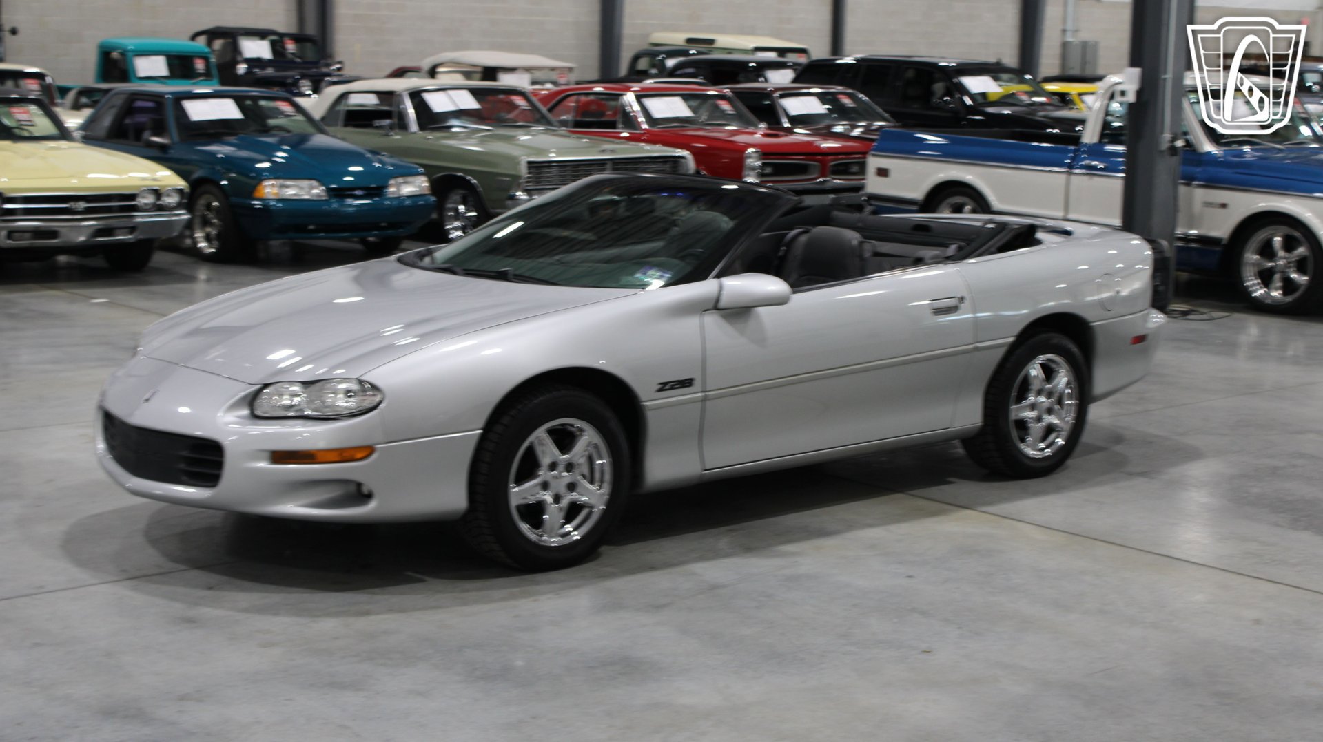 Used 1998 Chevrolet Camaro Z28 RWD image 2