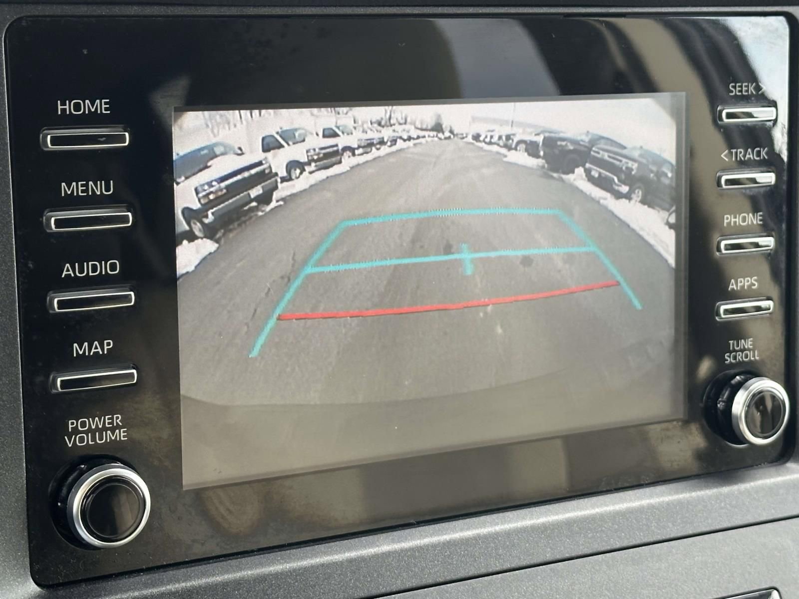 Used 2020 Toyota Sienna L FWD image 11