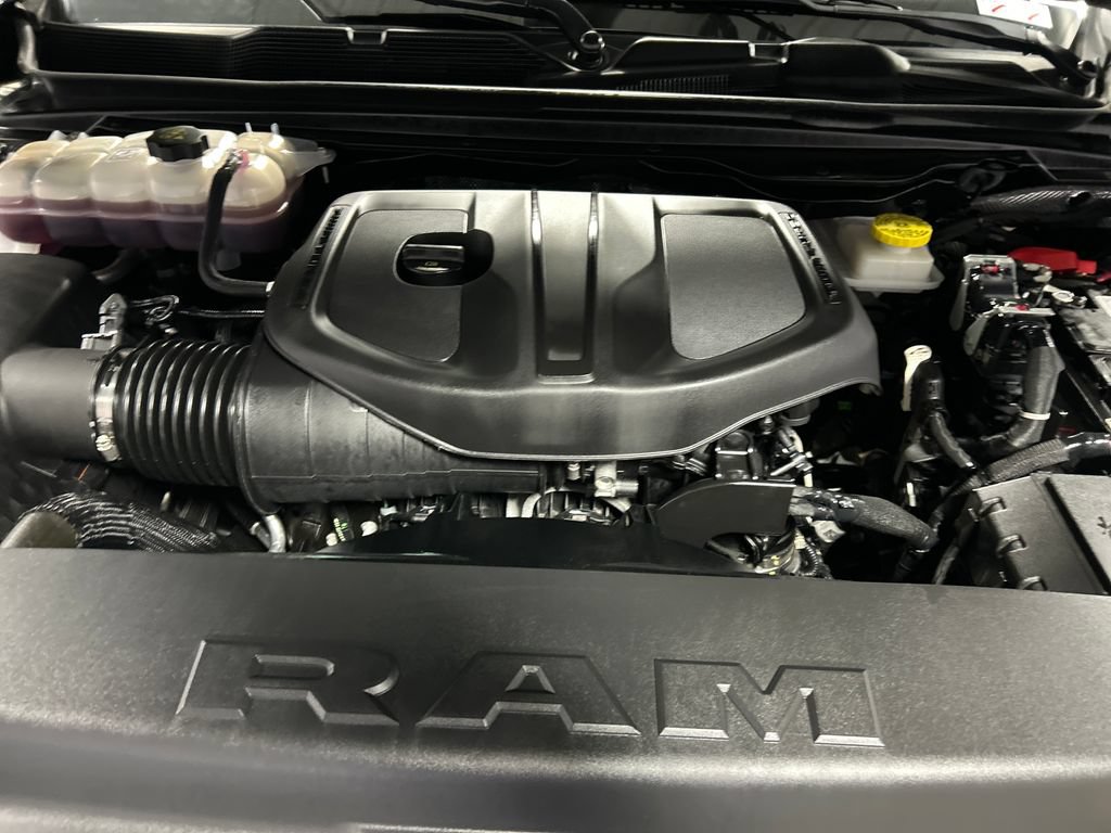 Used 2025 RAM 1500 Tradesman AWD/4WD image 26