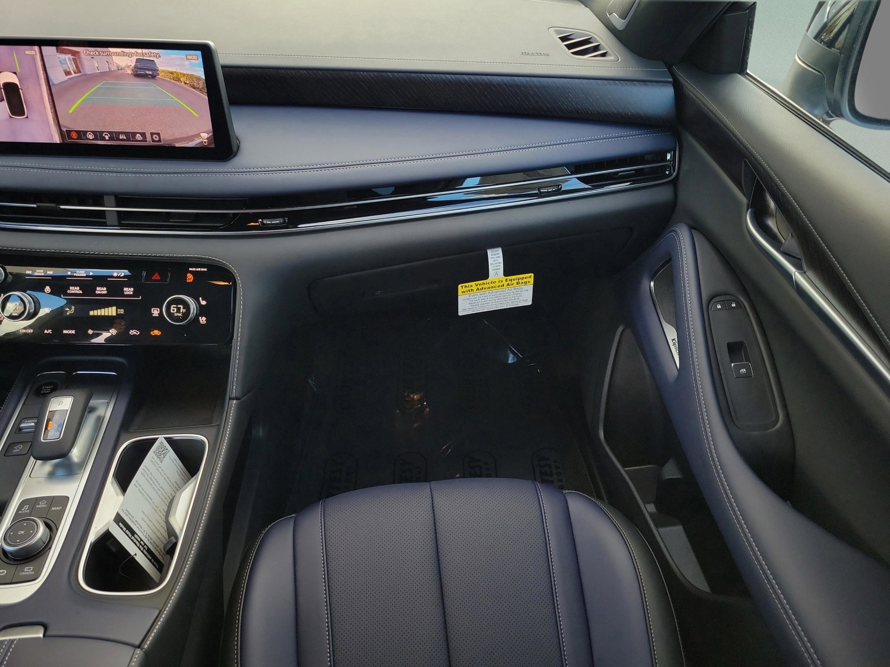 New 2026 INFINITI QX60 Sport w/ Dark Cargo Package image 18