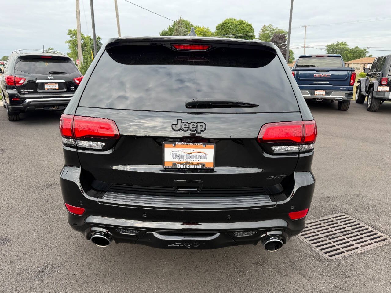 Used 2019 Jeep Grand Cherokee SRT w/ Trailer Tow Group IV AWD/4WD image 4