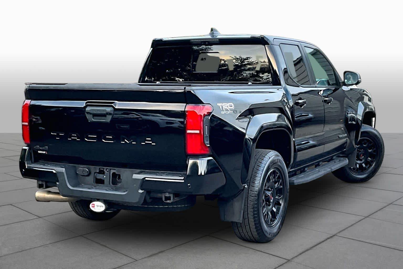 Certified 2024 Toyota Tacoma TRD Sport w/ TRD Sport Premium Package AWD/4WD image 13