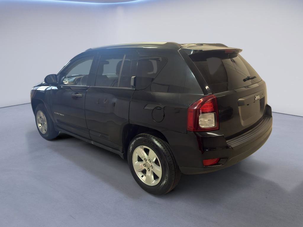 Used 2016 Jeep Compass Sport FWD image 5