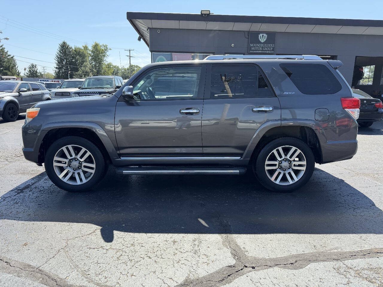 Used 2011 Toyota 4Runner Limited AWD/4WD image 3