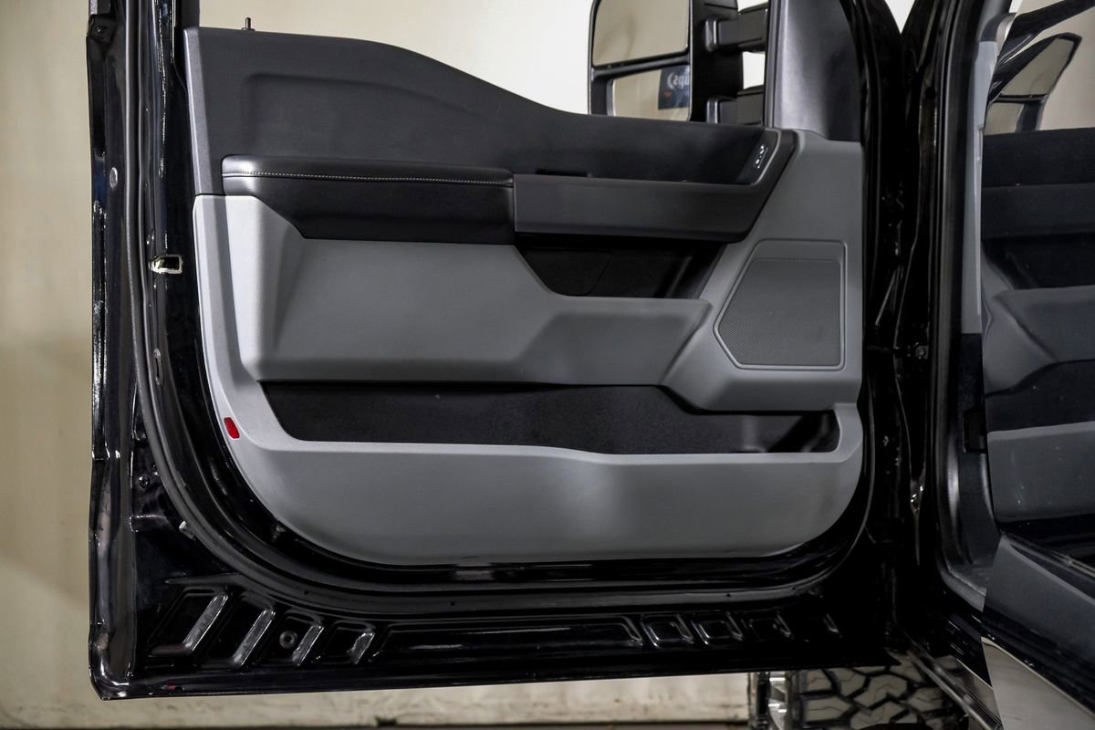 Used 2025 Ford F350 XLT image 31