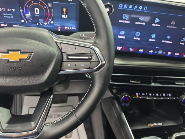 Used 2026 Chevrolet Traverse LT w/ Driver Confidence Package AWD/4WD image 17