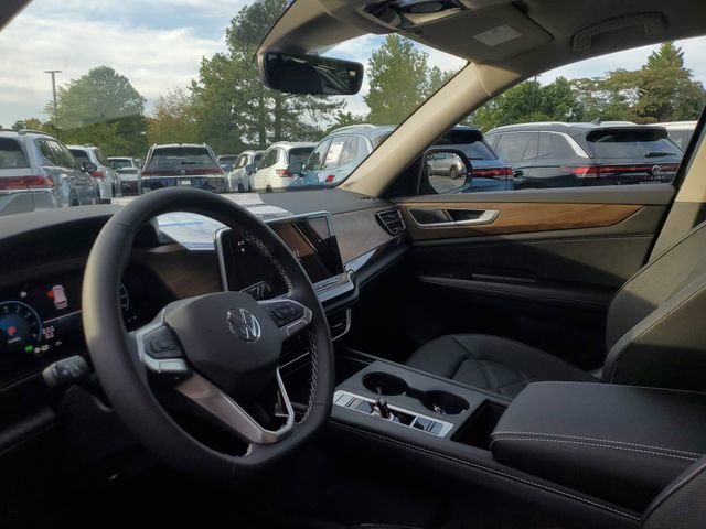 New 2026 Volkswagen Atlas SE image 18