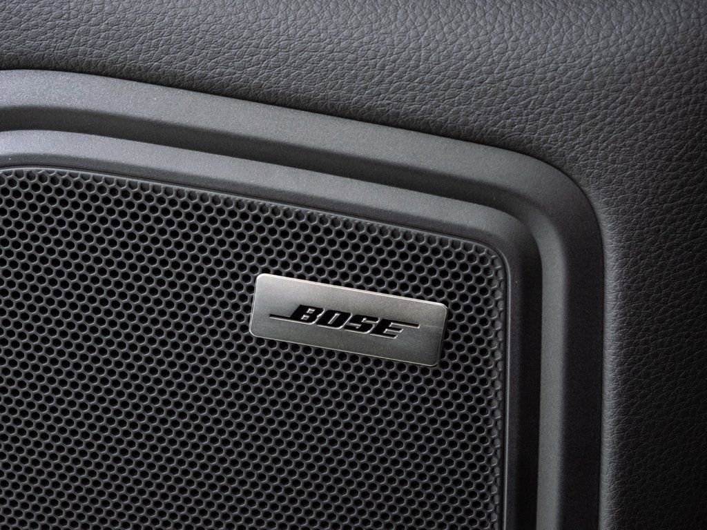 New 2026 Porsche Macan image 7