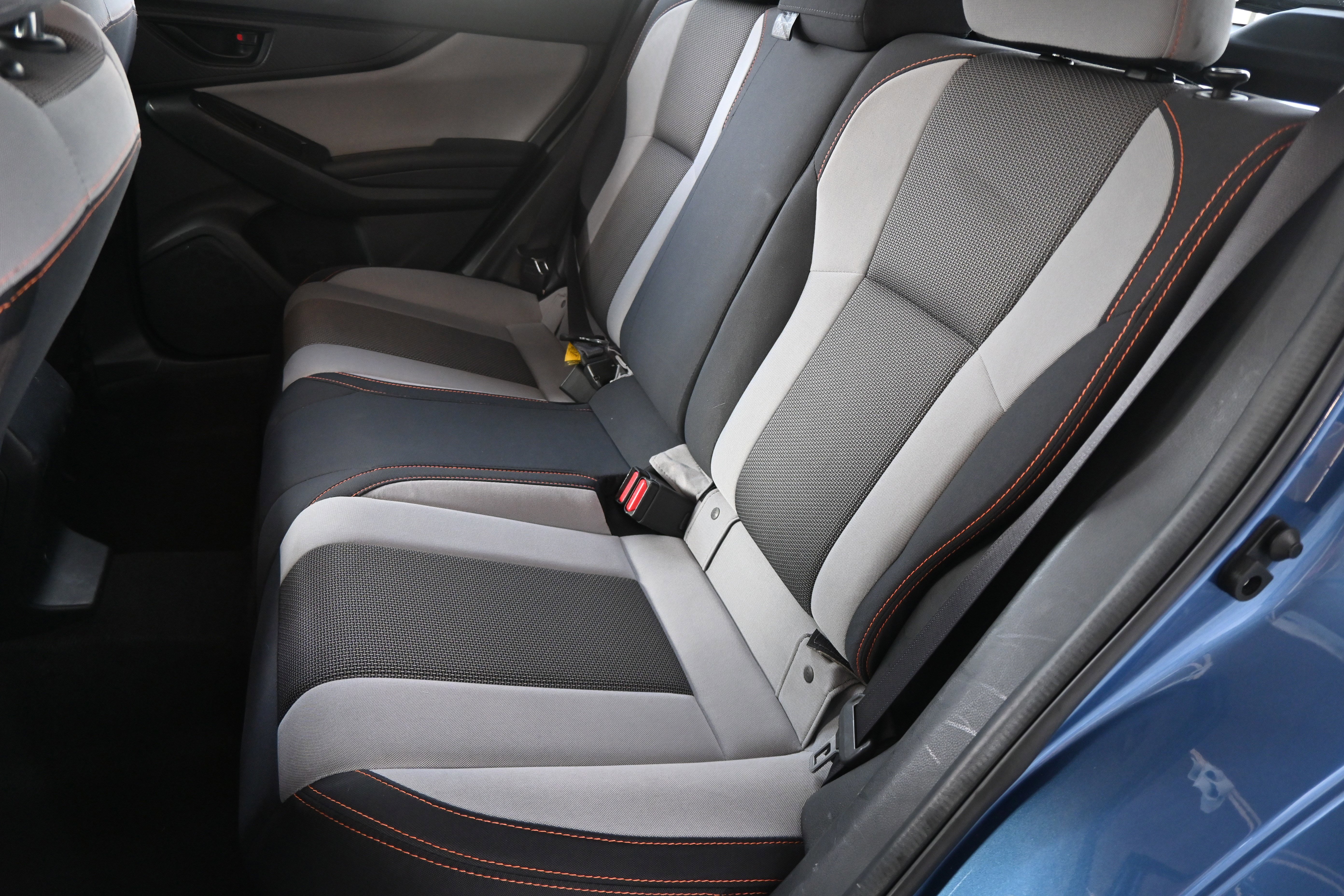 Used 2020 Subaru Crosstrek 2.0i Premium w/ Moonroof Package 2 image 30