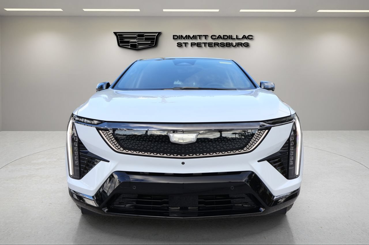 New 2027 Cadillac Optiq Sport w/ LPO, ONYX Package AWD/4WD image 8