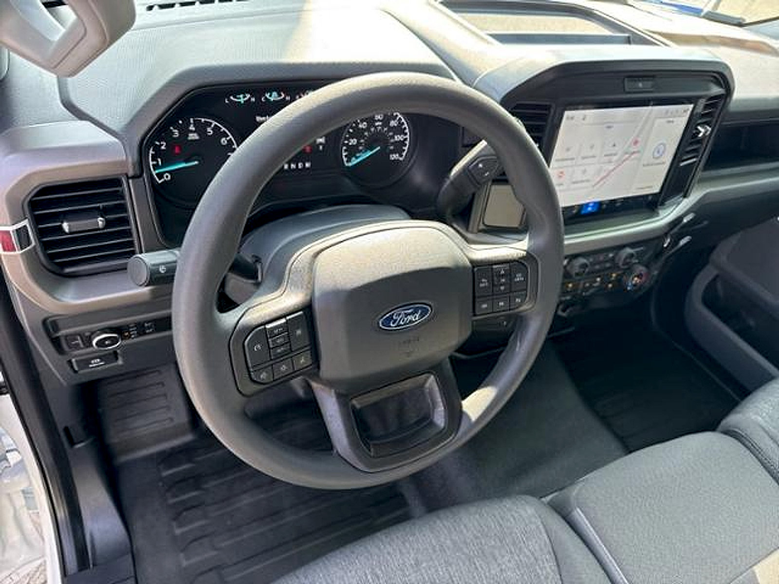Used 2026 Ford F150 XL w/ Equipment Group 103A High RWD image 10