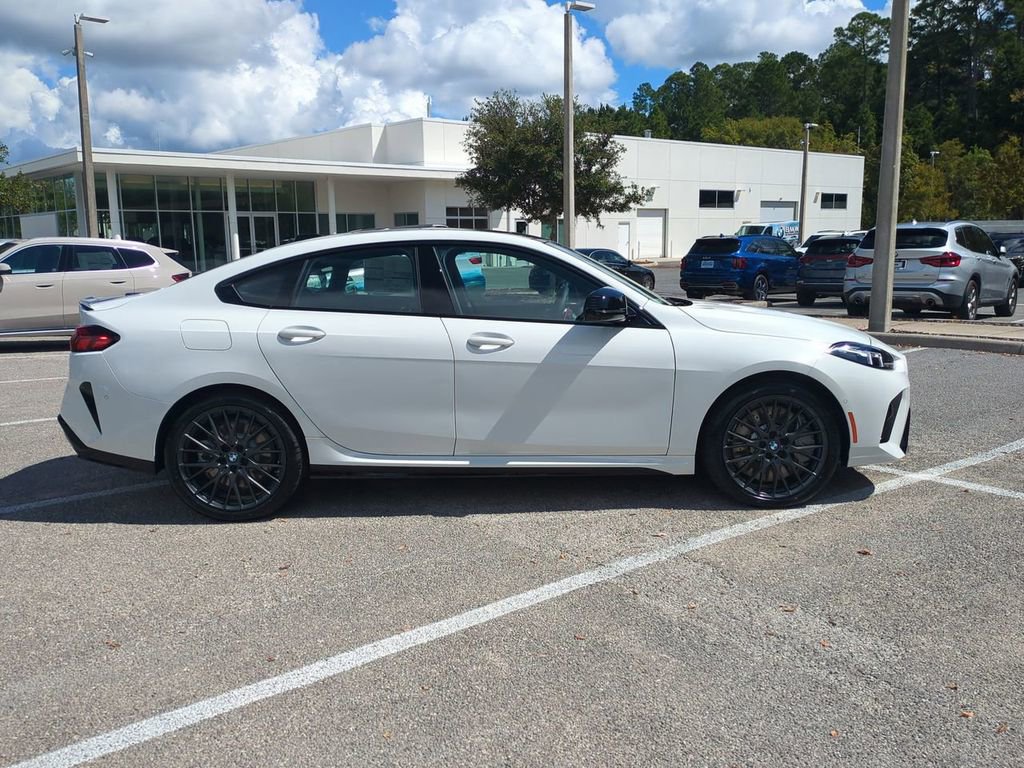 New 2026 BMW M235i xDrive w/ M Performance Package image 4